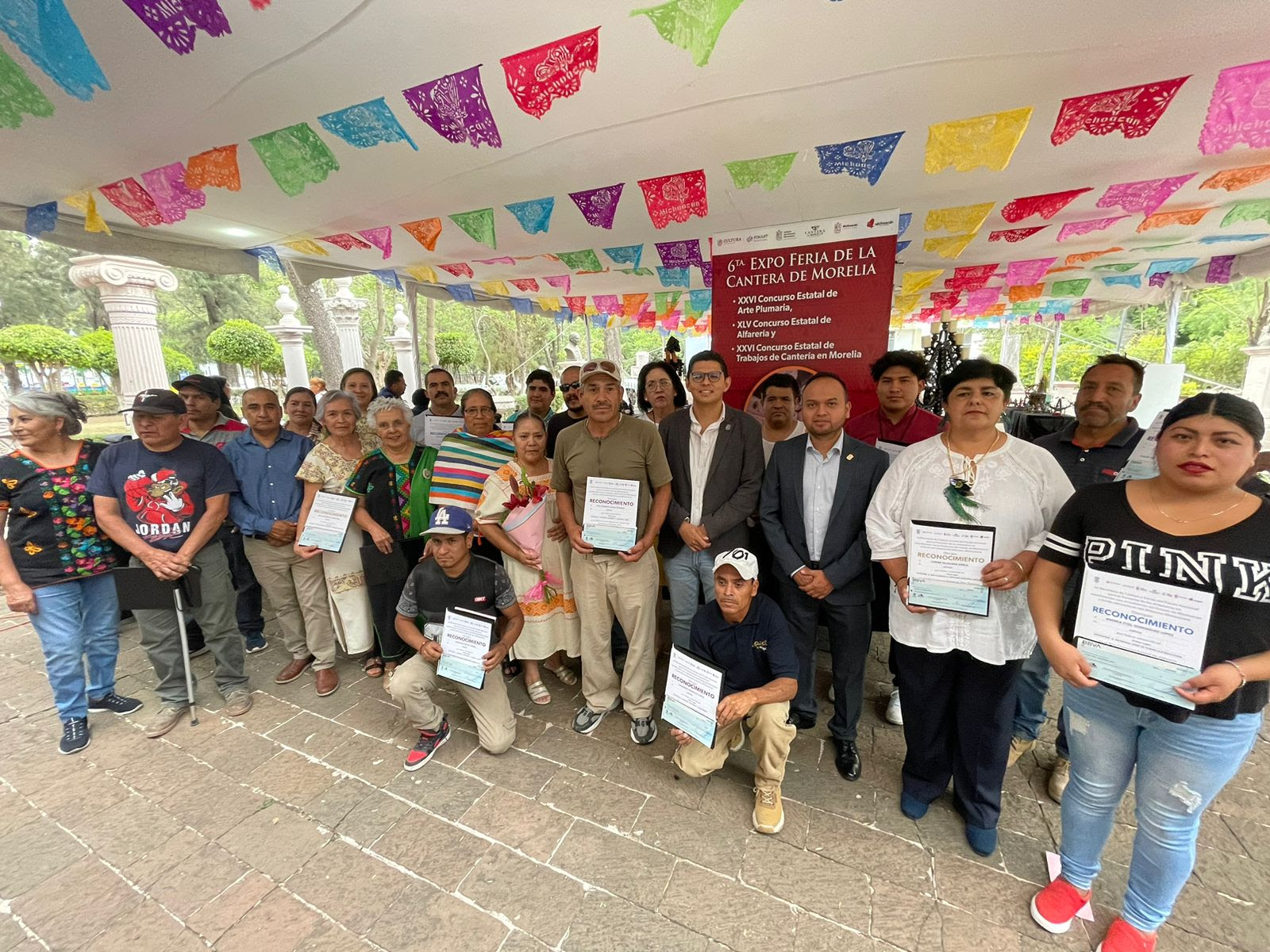 Premian en el Festival Michoacán de Origen a ganadores de concursos artesanales